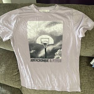 Abercrombie & Fitch T shirt